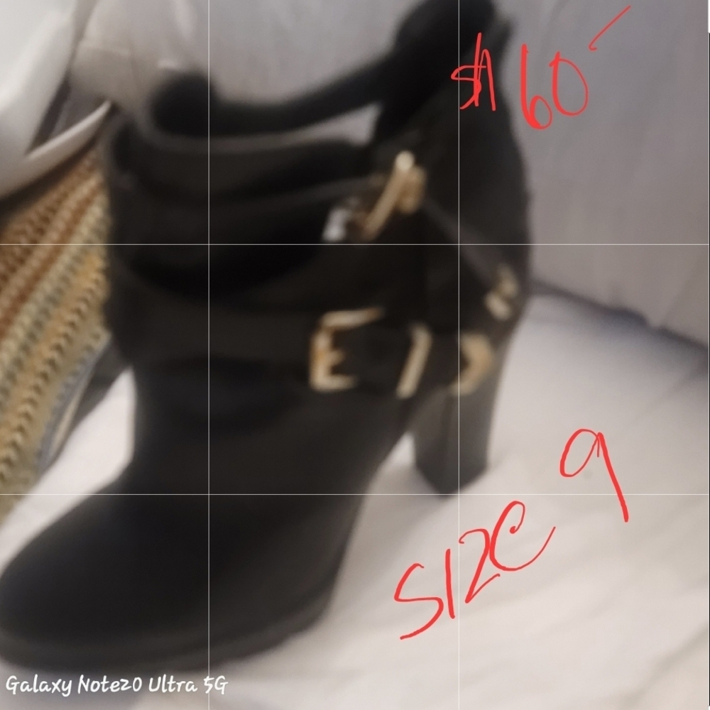 Elegant Black Heeled Boots with Buckle Detail